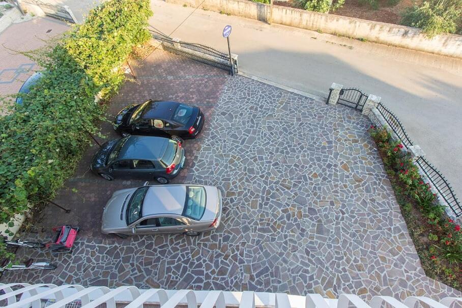 Apartments Tonimir Водице Екстер'єр фото