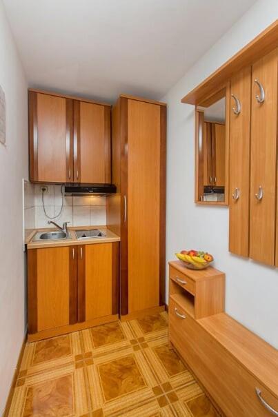 Apartments Tonimir Водице Екстер'єр фото